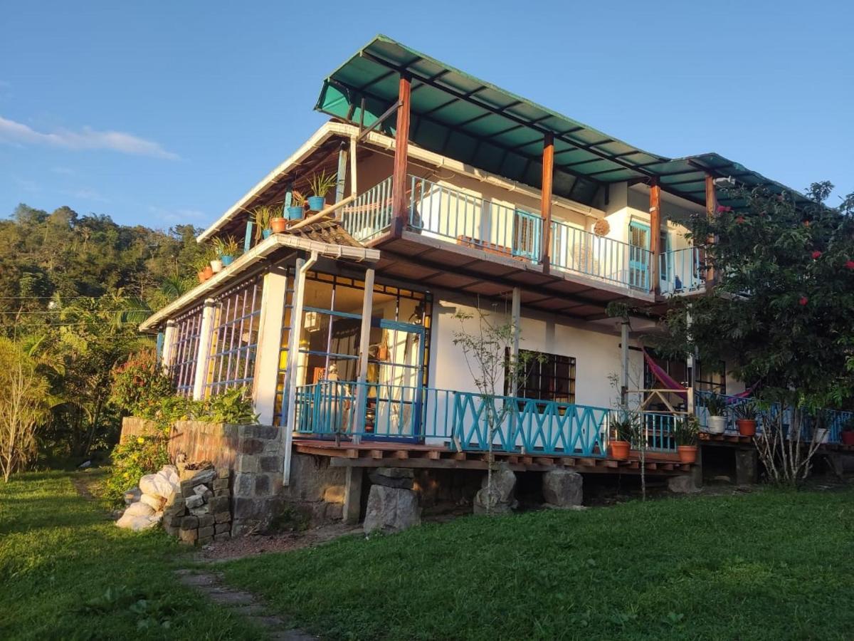 Finca Jardin Del Agua Sasaima Exterior foto